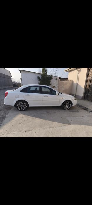 Chevrolet Gentra 2019автомат/метан42000км/белая