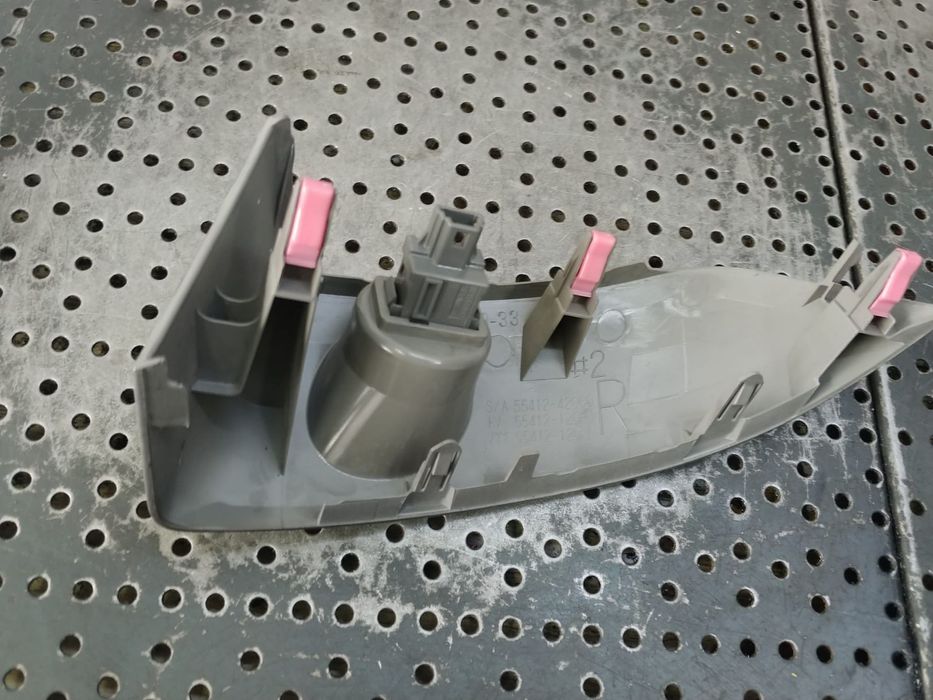 buton avarie  toyota rav-4 3 2008 15b060  55412-42060