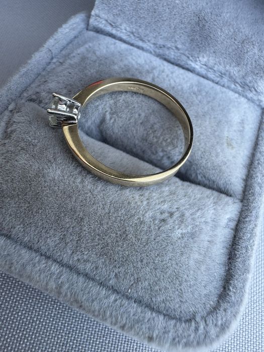 Inel logodna aur 9 k si diamant 0,33 ct