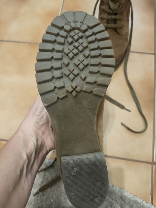 Ghete de dama din piele întoarsă Nr 40