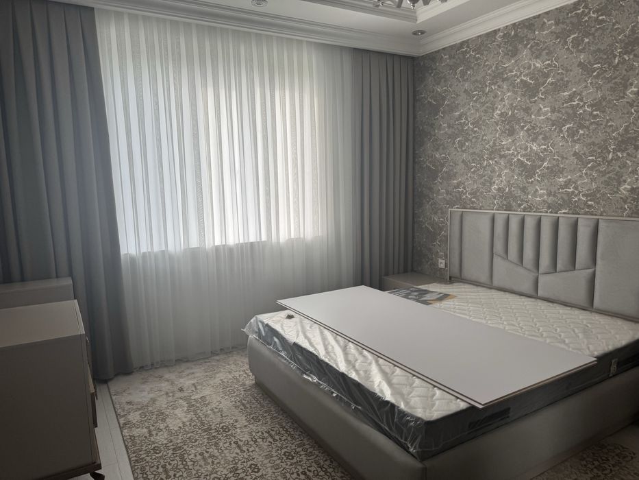 Сдаётся 3-комнатная квартира в новостройке с новым ремонтом!