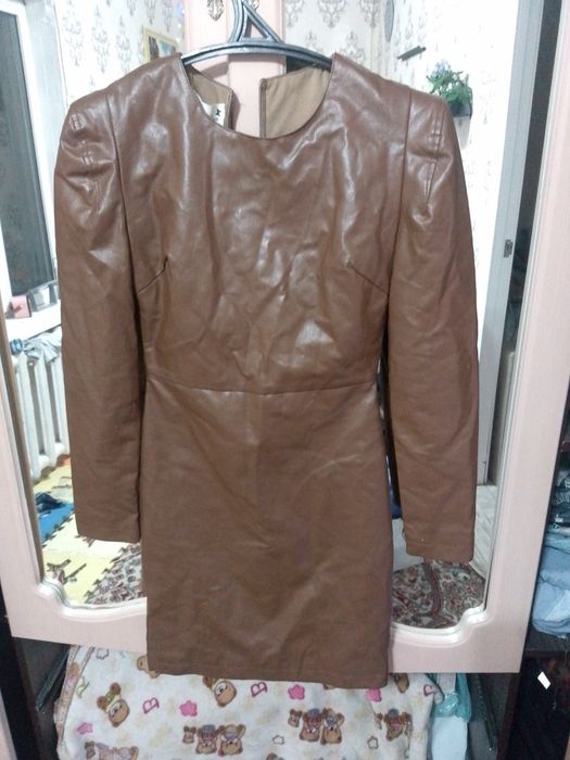 Платье кожаные облегающие!