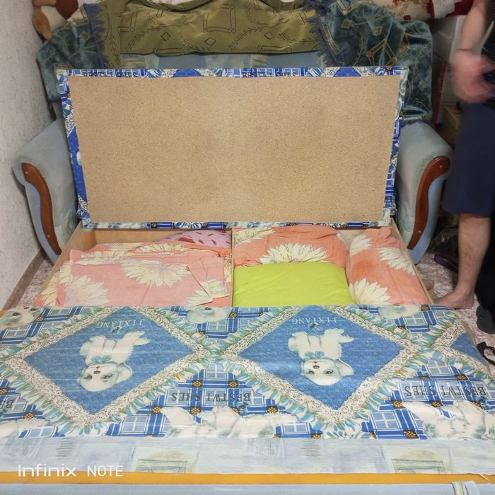 Продаются диваны 2 шт.