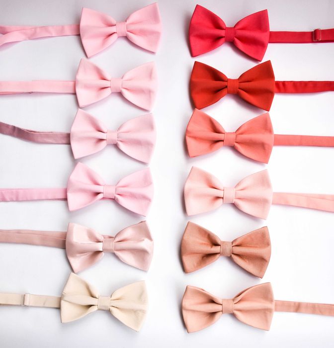 БУТИКОВИ ПАПИОНКИ.Черна Червена Розова Бяла Синя Зелена Жълта ПАПИОНКА