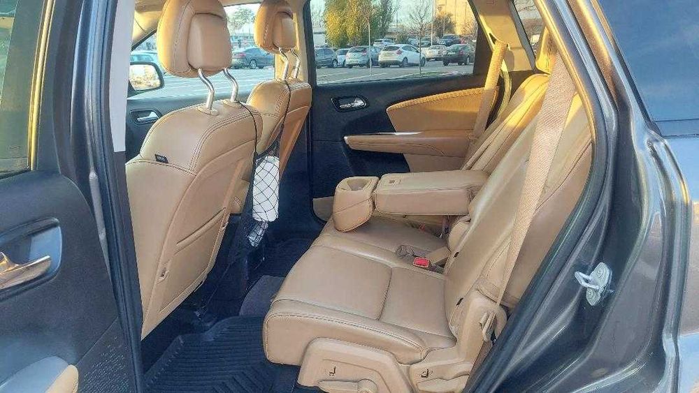 VAND FIAT FREEMONT 2015 Versiunea cu cel mai bun echipamet, IMPECABILA MASINA