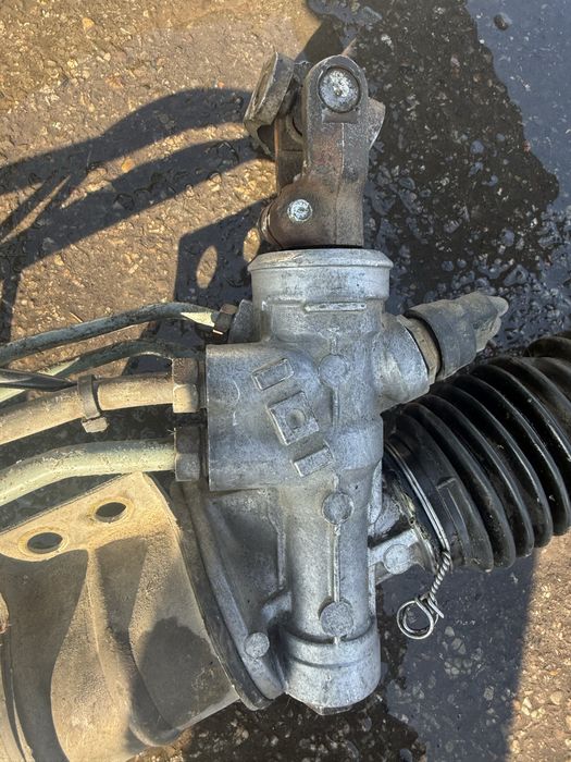 Мазда 626 рулевая рейка