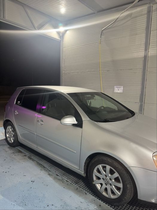 Volkswagen Golf 5 – stare bună