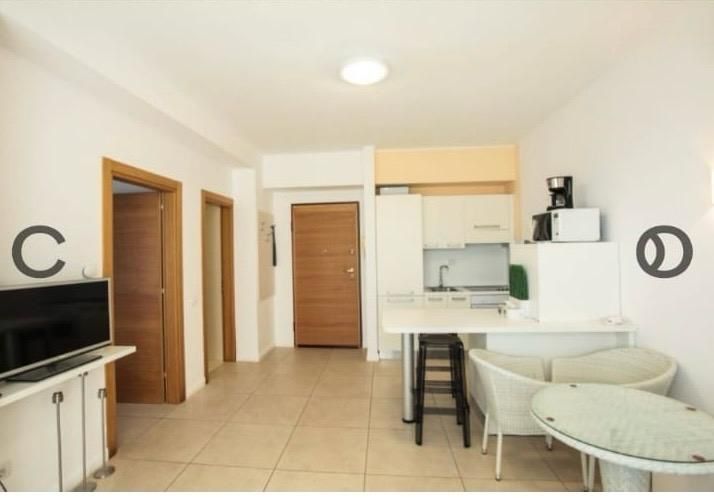 Închiriez apartament cu 2 camere – Constanța, Mamaia