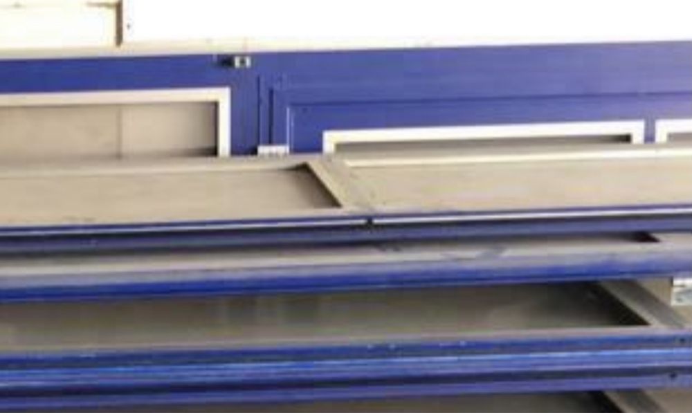 Usa poarta sectionala industriala hala garaj firma H 450 x L 400