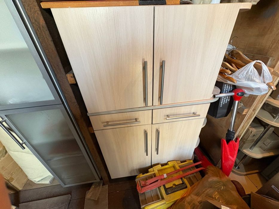 Тумба и шкаф комплектом