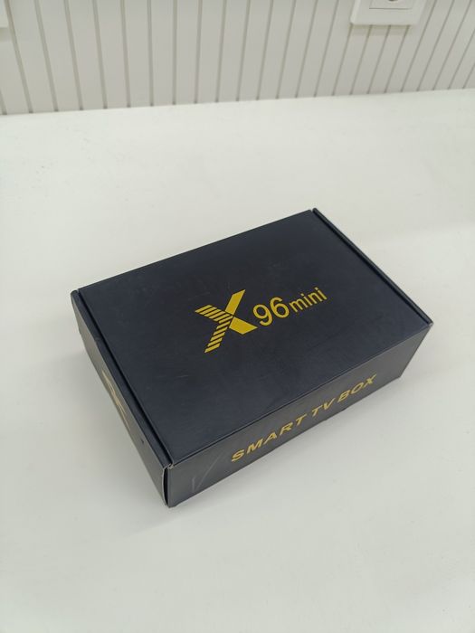 Продам Smart TV Box