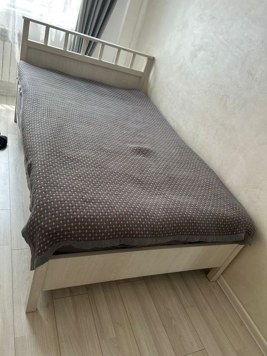 Кровать спальный