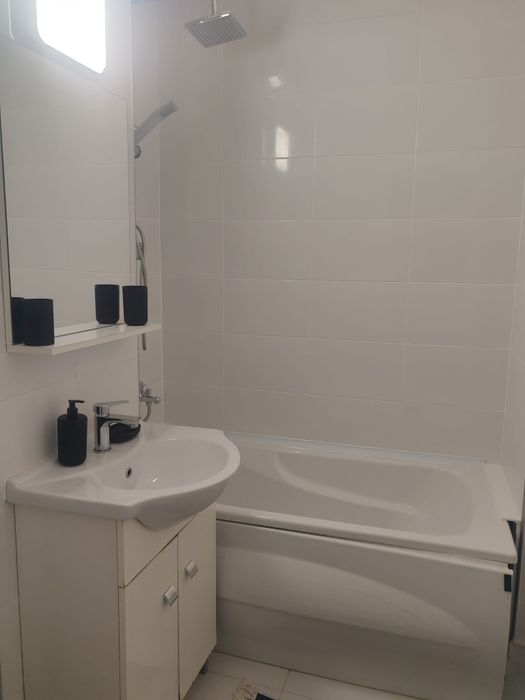 Apartament 2 camere semidecomandat – Micro 9, Târgoviște | Etaj 1 | Complet mobilat și utilat
