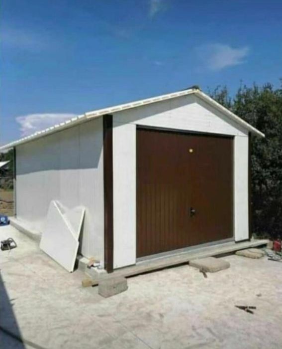 Vând garaj din panouri Sandwich 4x6