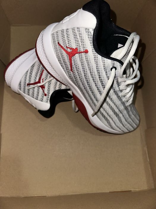 Adidasi air jordan