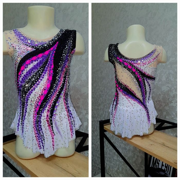 Яркий купальник для художественной гимнастики. Новый.рост 125-130см.