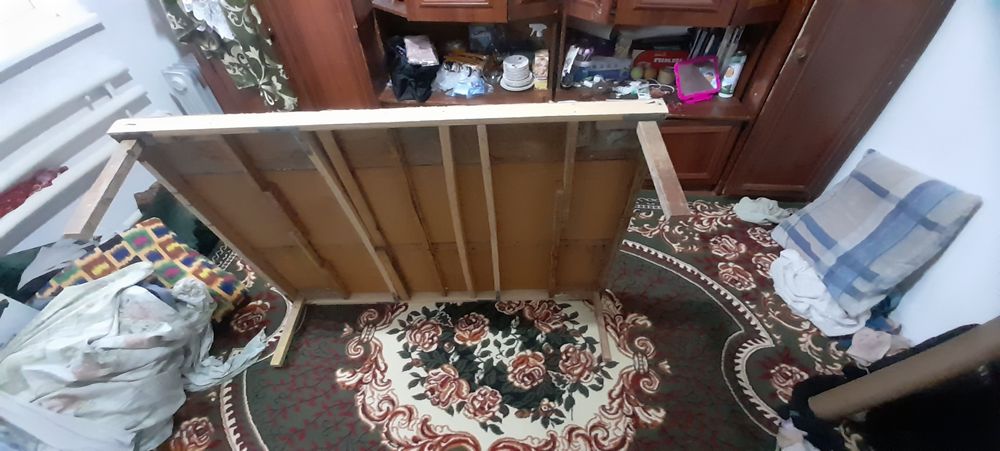 Срочно Стол сатылады