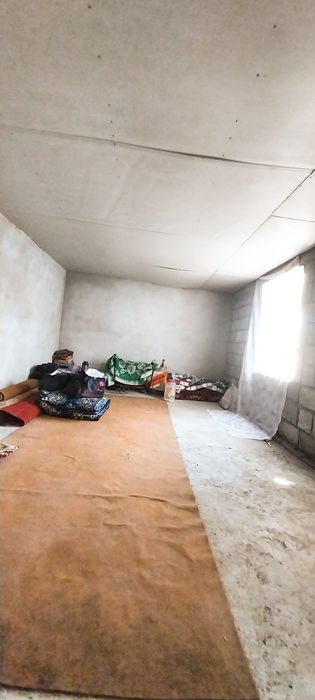 Киргилида ховли уй сотилади