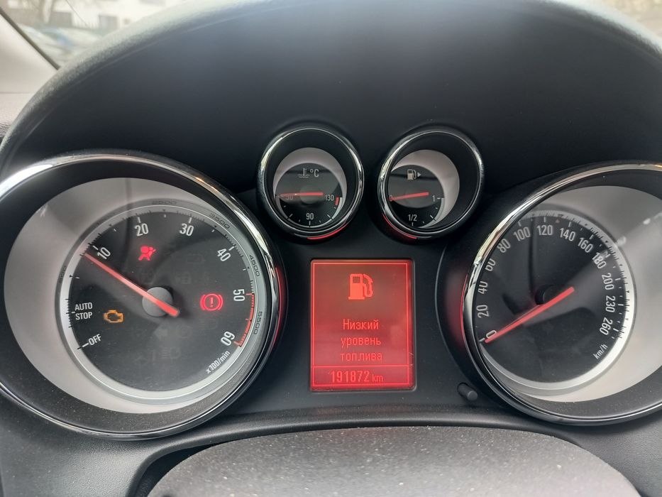 Opel Astra J 1.6 CDTI LVM (Sport tourer 2015г)НА ЧАСТИ!