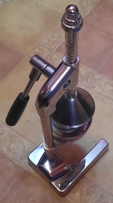 Соковыжималка ручная Juicer