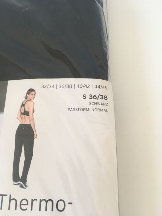 Pantaloni termici pentru sport