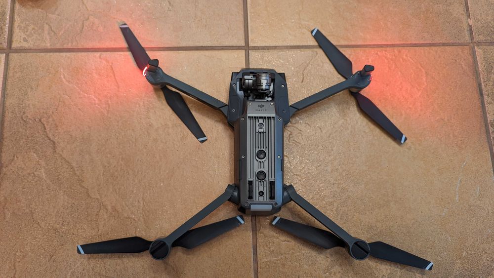 Vand drona DJI Mavic Pro