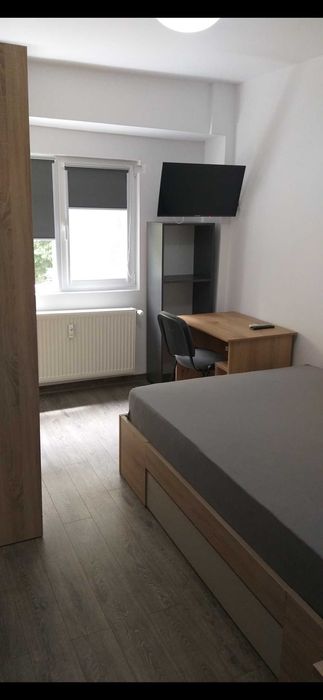 Inchiriez ap 3 camere Brâncoveanu metrou
