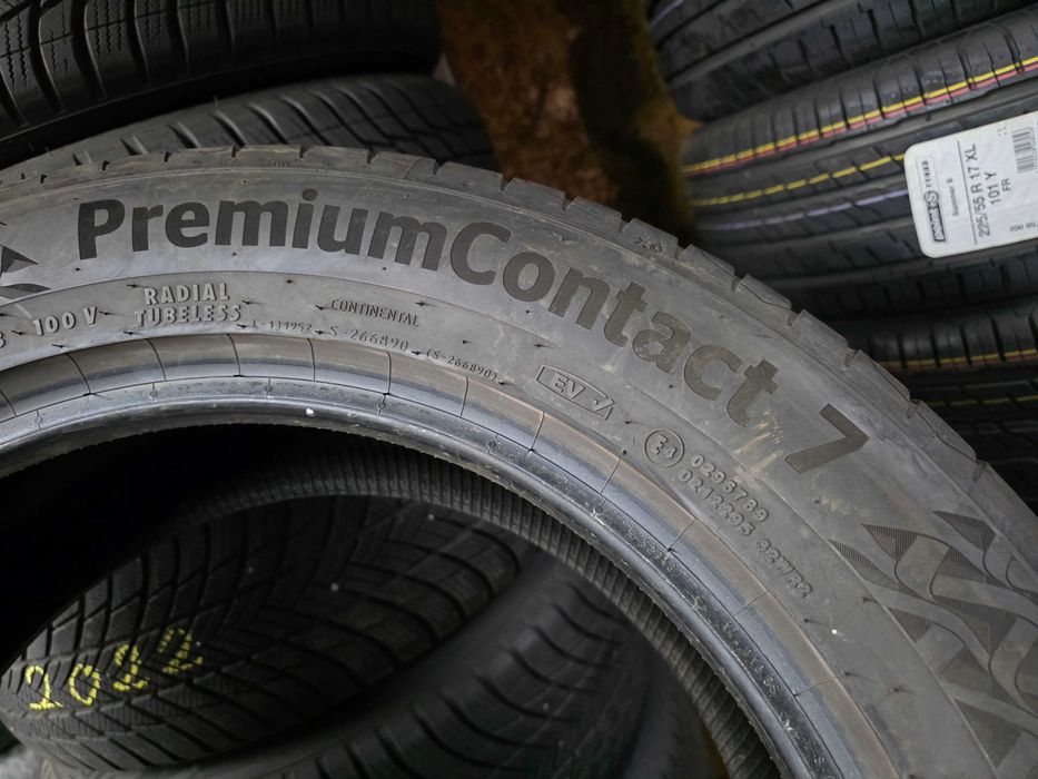 1бр Лятна гума 235 55 18 - Continental