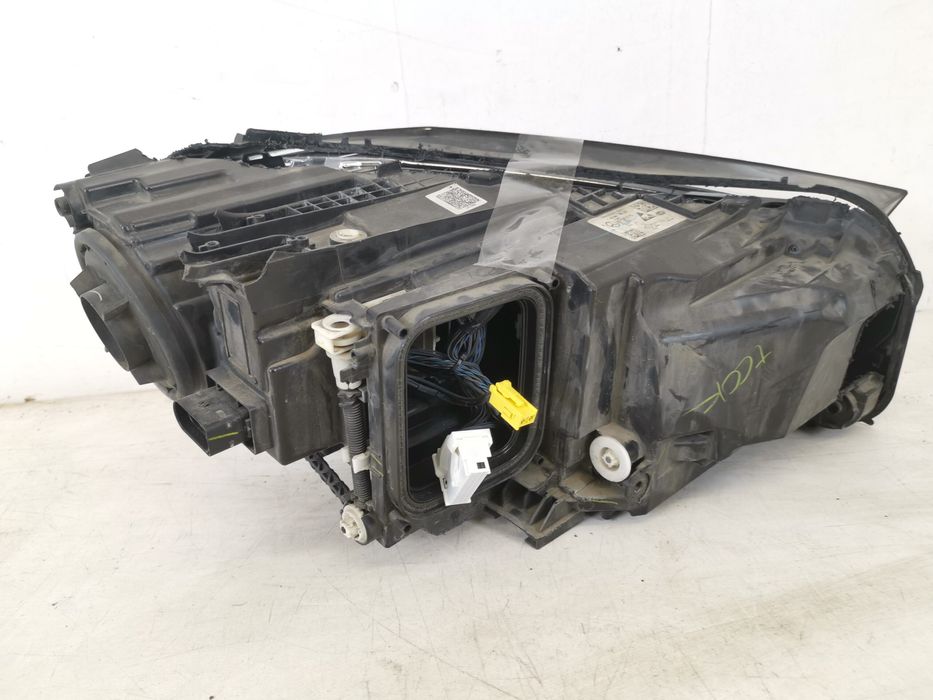 Ляв Фар Авариран Мерцедес-Бенц / Mercedes-Benz GLE W167 [ ] Оригинален