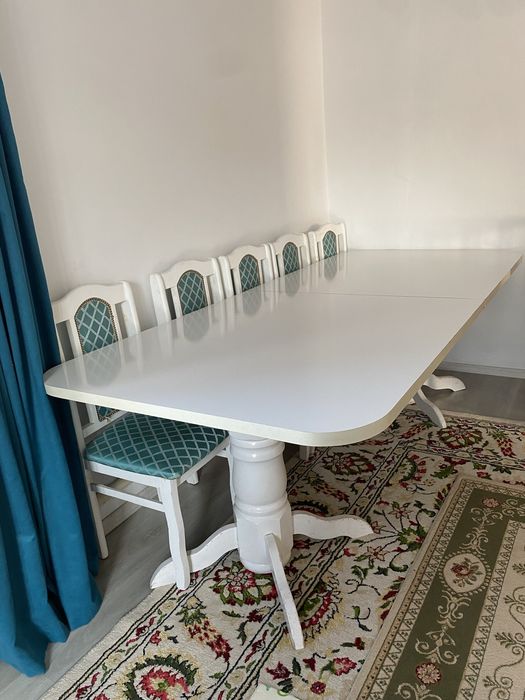 Стол қонақ бөлмеге арналған