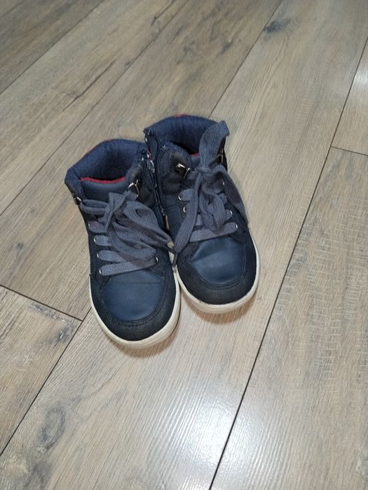 Полуботинки 27разм..