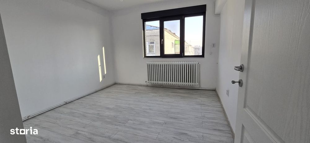 Apartament 4 cam Cantemir langa Salubris vs Palas