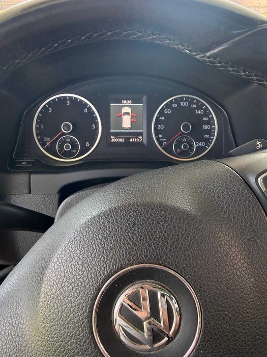 Volkswagen Tiguan 2.0 TDI DSG 4Motion 2012
