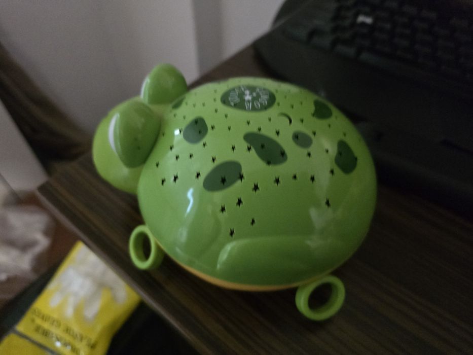 Lampa pentru copii forma broasca