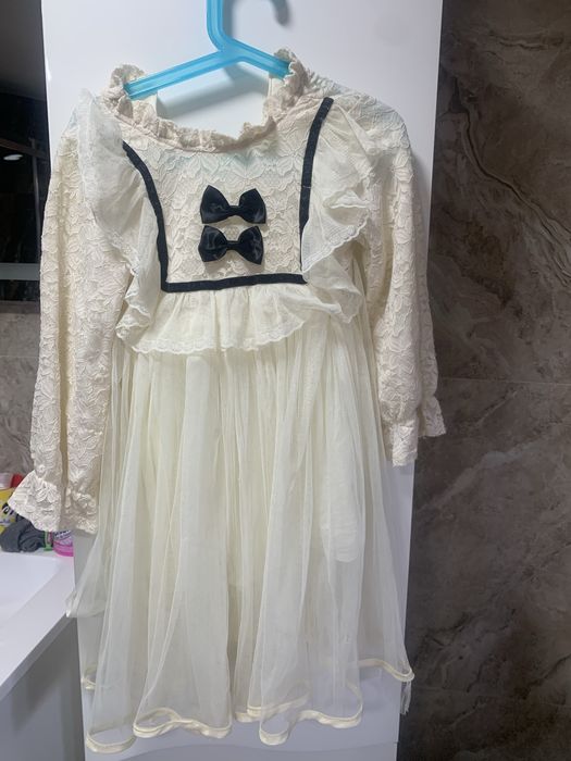 Rochita fetite marimea 110