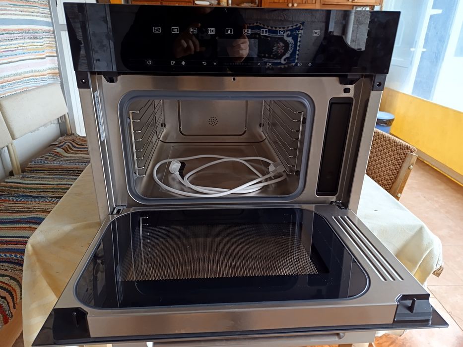 Фурна на пара Miele DGM7440