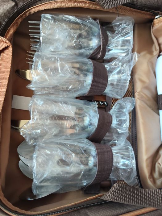 Чисто нова чанта за пикник