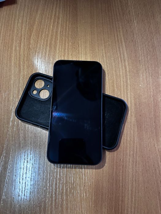 Iphone 13 в хорошом состояние