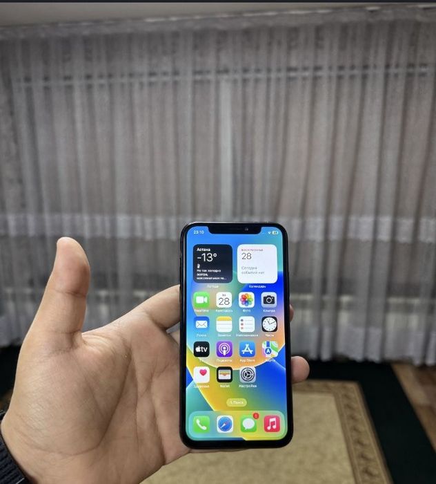 iPhone X чёрного цвета АКБ 100%