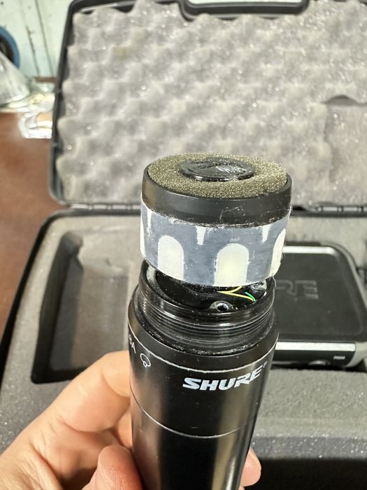 Shure Beta 58A Pgx4 (stare f buna)