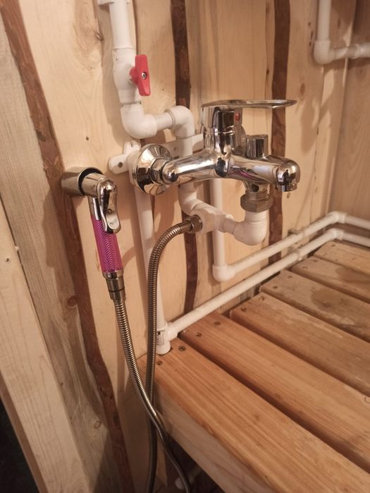 Услуги сантехника.