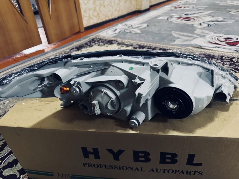 Тайота камри 30 фара