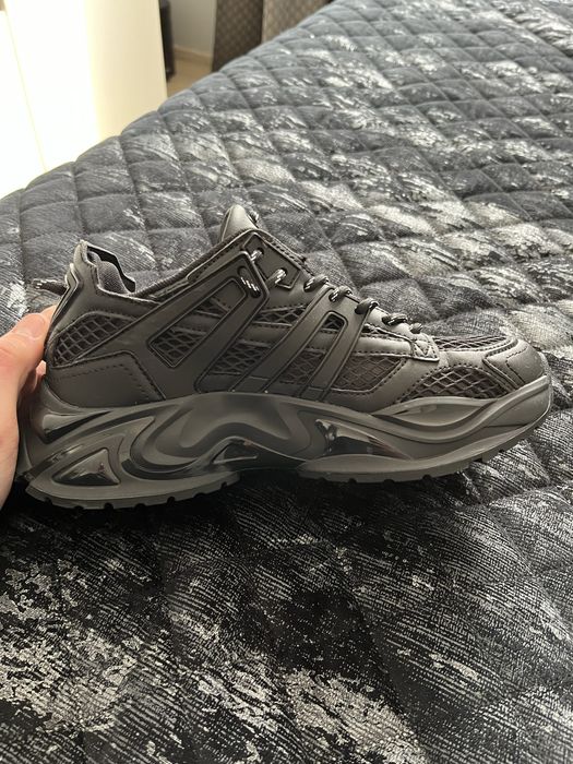 Дамски обувки GUESS