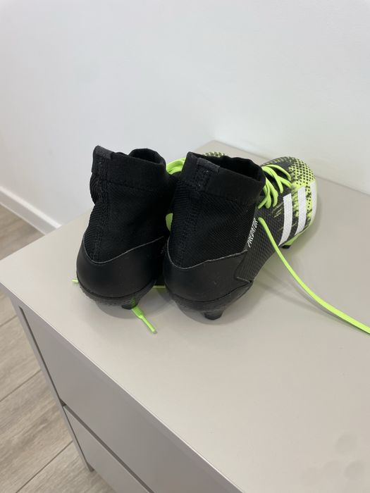 Бутонки Adidas Predator