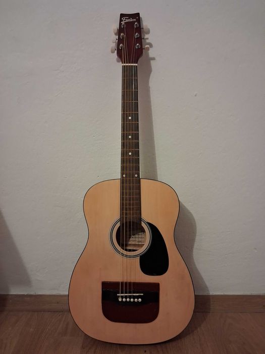Chitara acustica,Freedom 4/4,noua,buna invatat