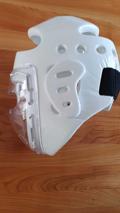 Casca de protectie Karate HAYASHI, Certificat "WUKF", Marimile S / M