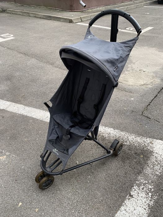 Carucior Quinny Yezz grey
