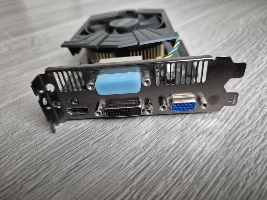 Placa video GTX 750 Ti + procesor i3-4170 CPU