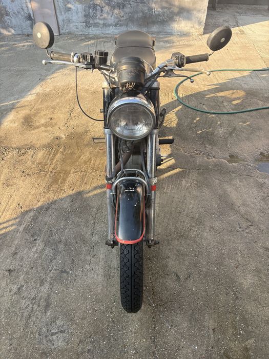 Motocicleta Sanglas motor de 500