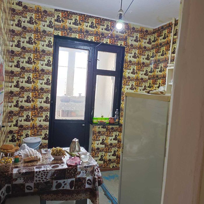 Продам трех комнатную квартиру